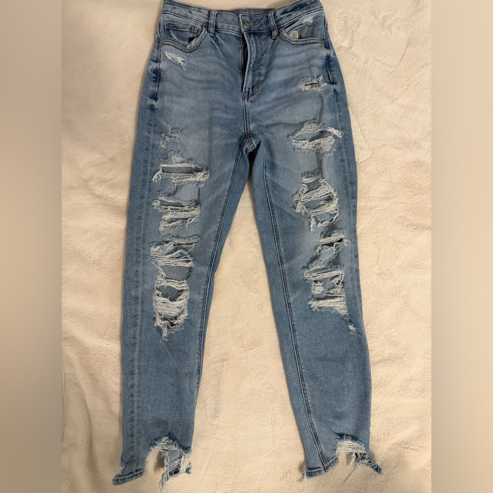 American Eagle- Ripped Mom Blue Jeans- Size 2- Stretch-